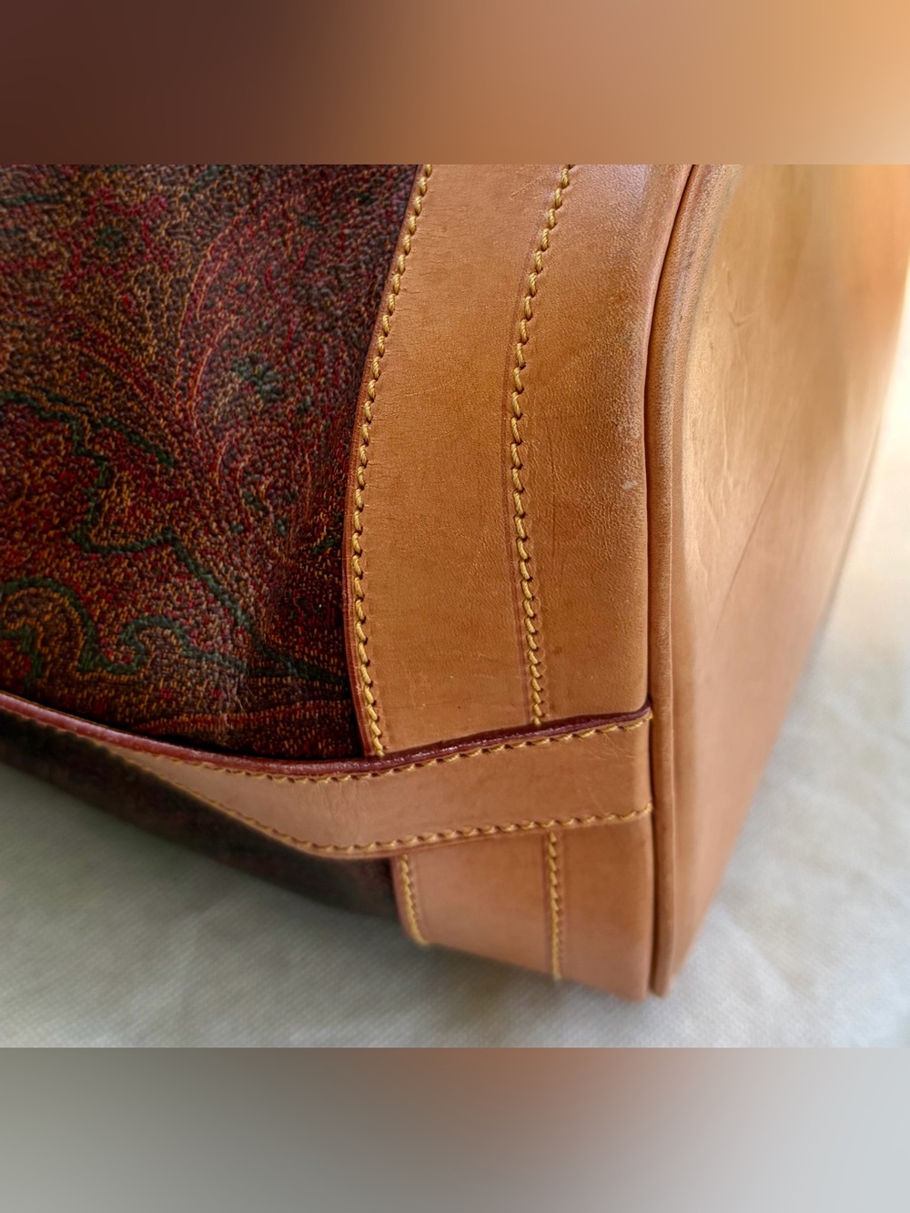 Vtg. ETRO MILANO RED PAISLEY Coated Canvas and Leather Adjustable Shoulder Bag - Picture 16 of 16